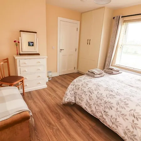 Meadow View اينيس